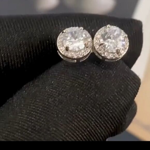White Gold Round Diamond Halo Stud Earrings - Picture 3 of 5